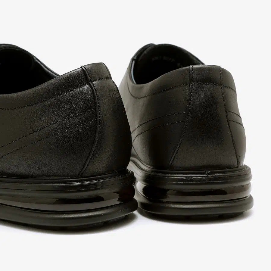 נעלי שרוך עור קומפורט אייר שחור