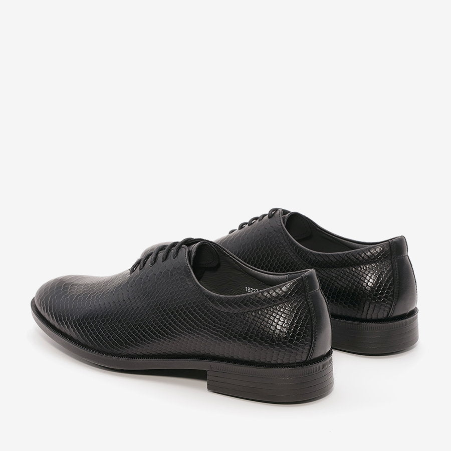 נעלי קרוקו אלגנטיות לגברים בצבע שחור