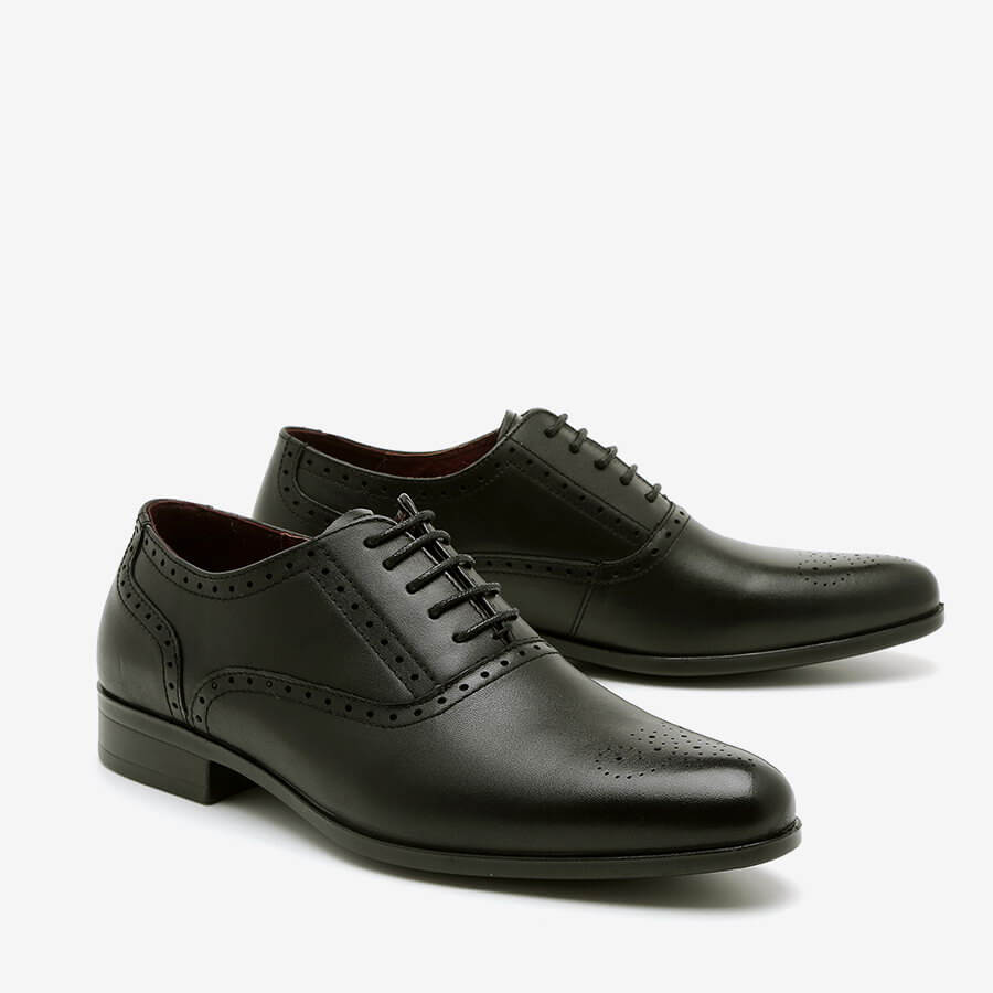 נעלי חתן חלק נקודות