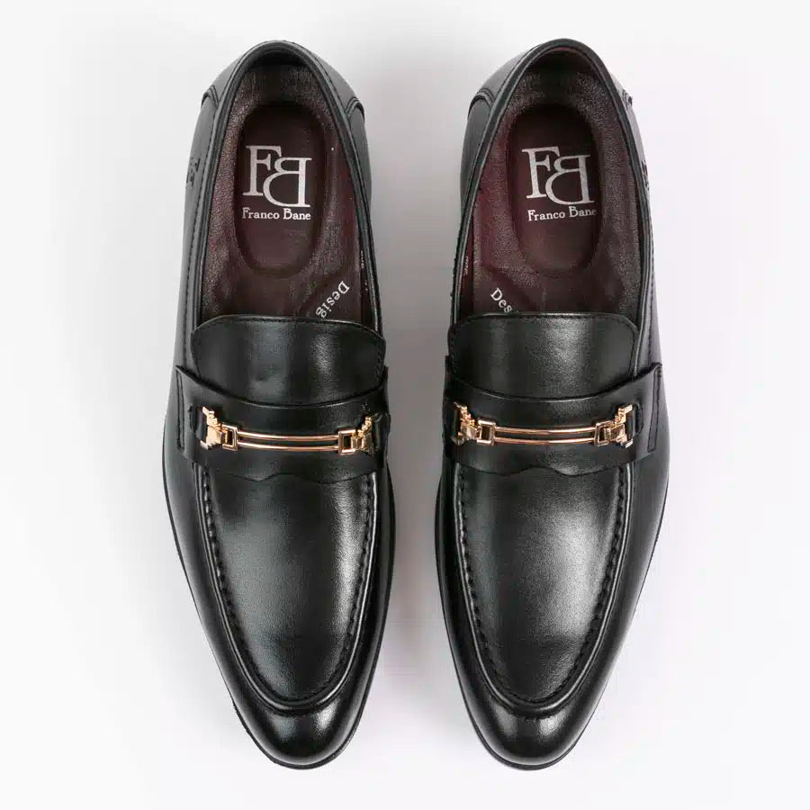 מוקסינים עם אבזם לגברים בצבע שחור