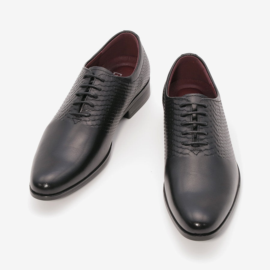 נעליים אלגנטיות שחורות לגברים