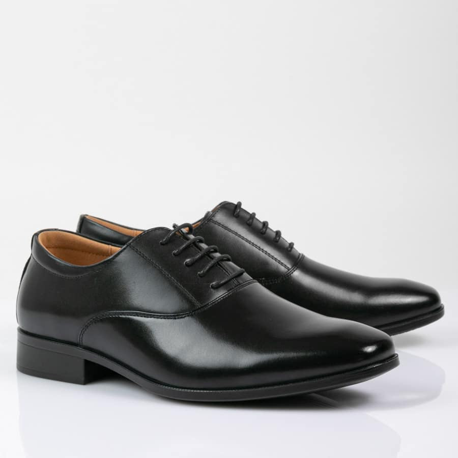 נעלי אוקספורד קלאסיות בצבע שחור