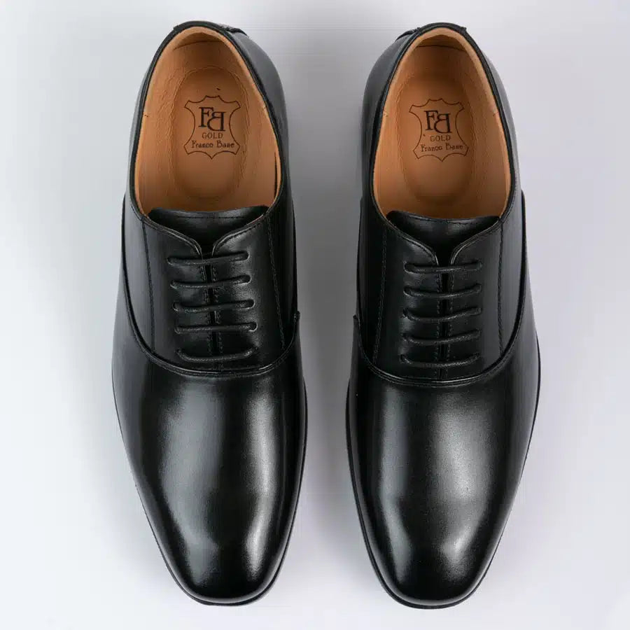 נעלי אוקספורד קלאסיות בצבע שחור