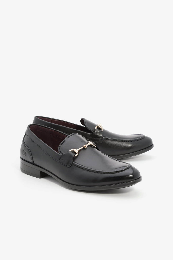 נעלי סירה אלגנט אבזם בצבע זהב