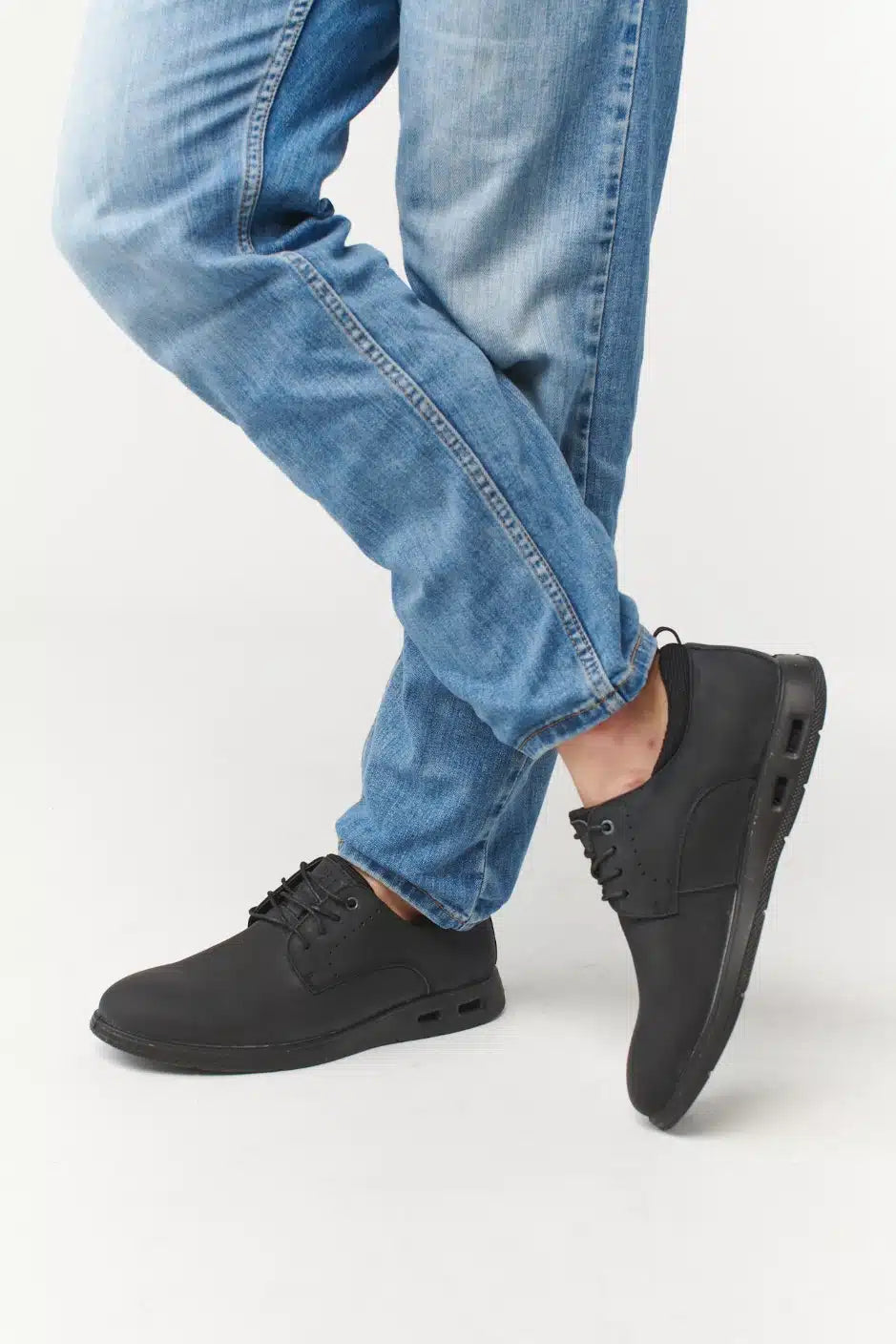 נעלי ספורט אלגנט בולם זעזועים