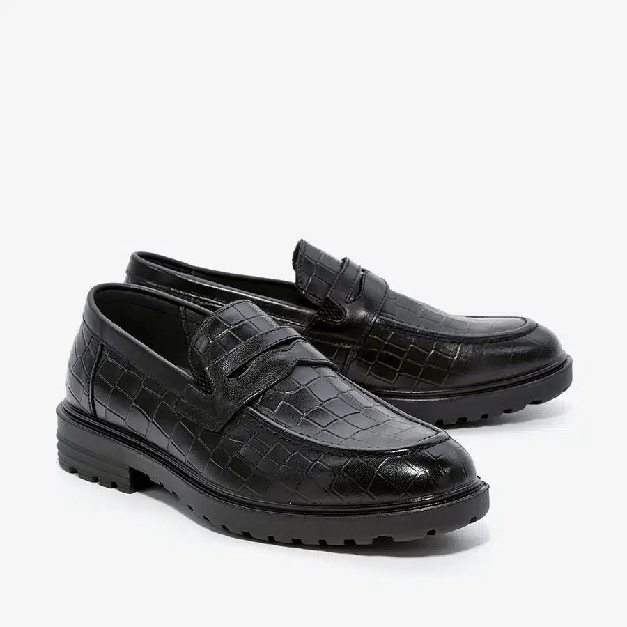 מוקסינים דמוי קרוקו לגברים בצבע שחור