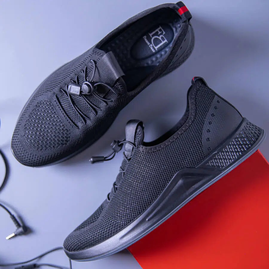 נעלי סניקרס אופנתיות