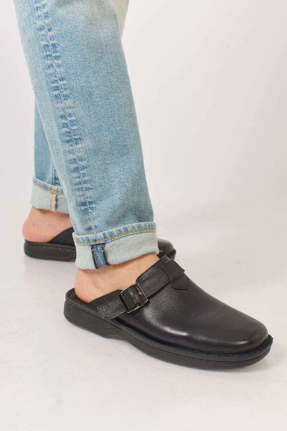 נעלי נוחות כפכף סגור